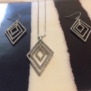 Jessica Simpson Jewelry Set